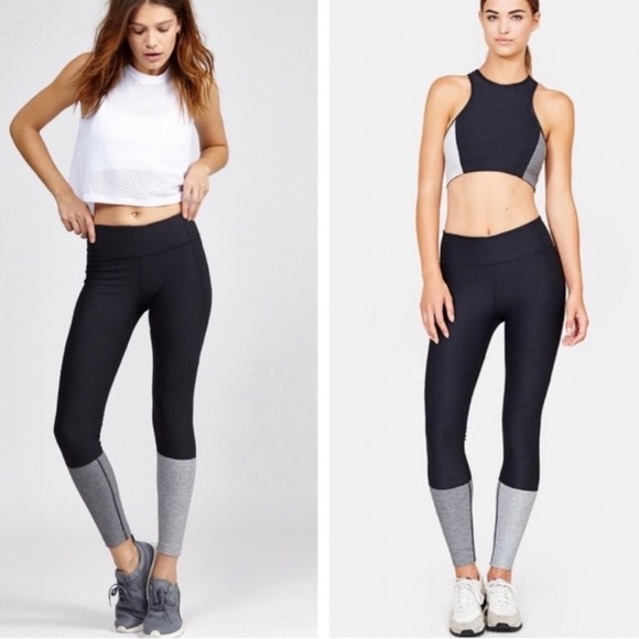 Outdoor Voices Dipped Gray Colorblock Leggings Workout SIZE MEDIUM - Picture 1 of 6